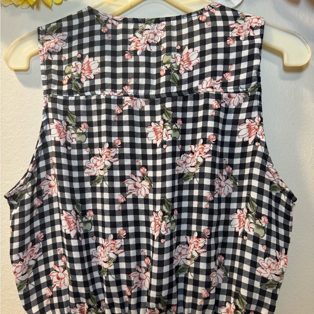 Justify Black Gingham Tank with Pink Floral Print - Picture 14 of 14